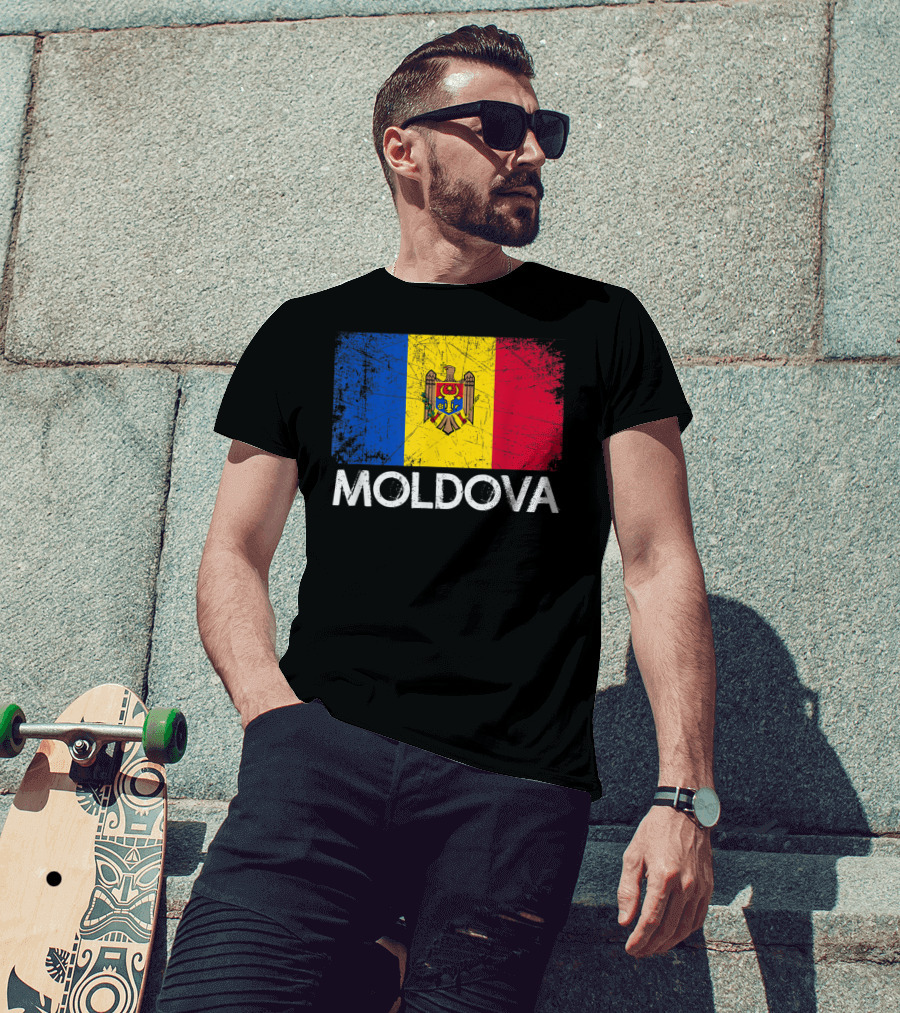 Vintage Moldovan Flag Moldova T-Shirt