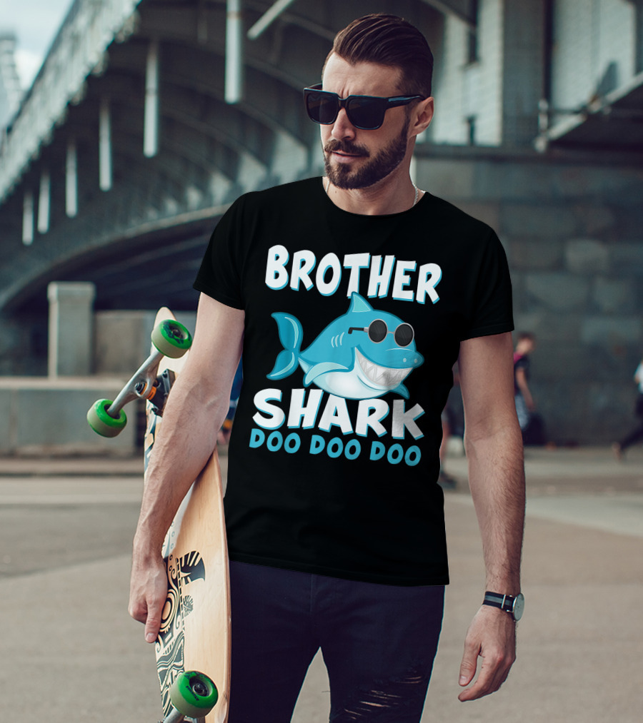 Brother Shark Doo Doo Doo Retro Vintage Father's Day T-Shirt