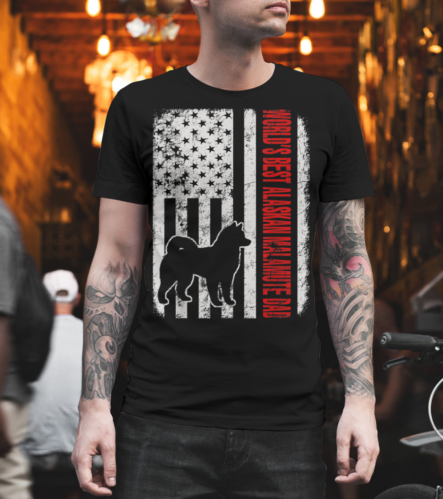 World's Best Alaskan Malamute Dad American Flag T-Shirt