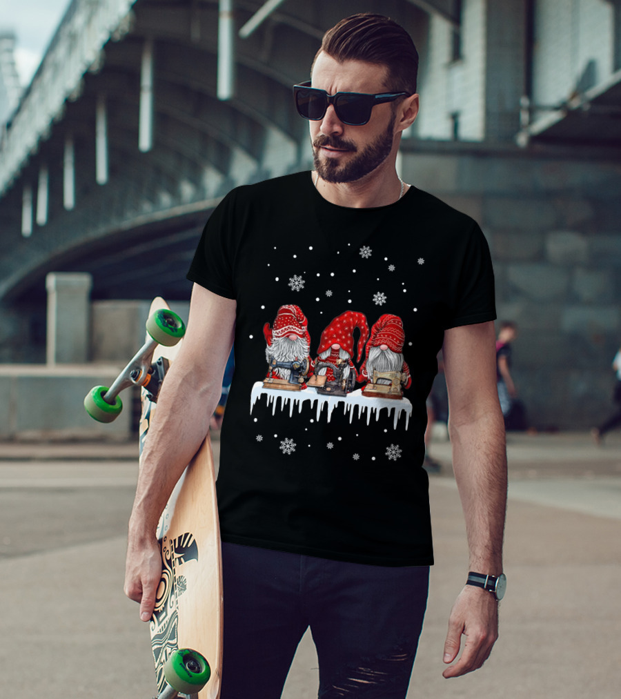 Christmas Gnomes Red Sewing Machine Snowflakes Winter Scene T-Shirt