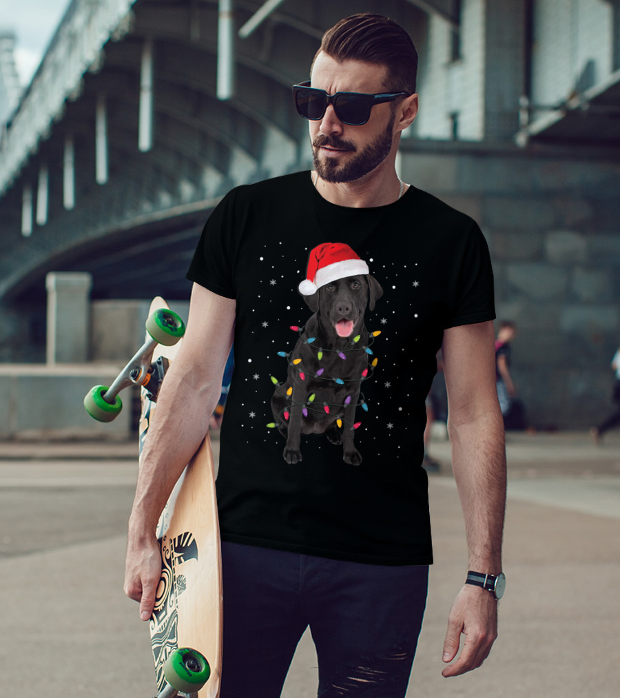 Christmas Black Labrador Retriever With Santa Hat And Holiday Lights T-Shirt