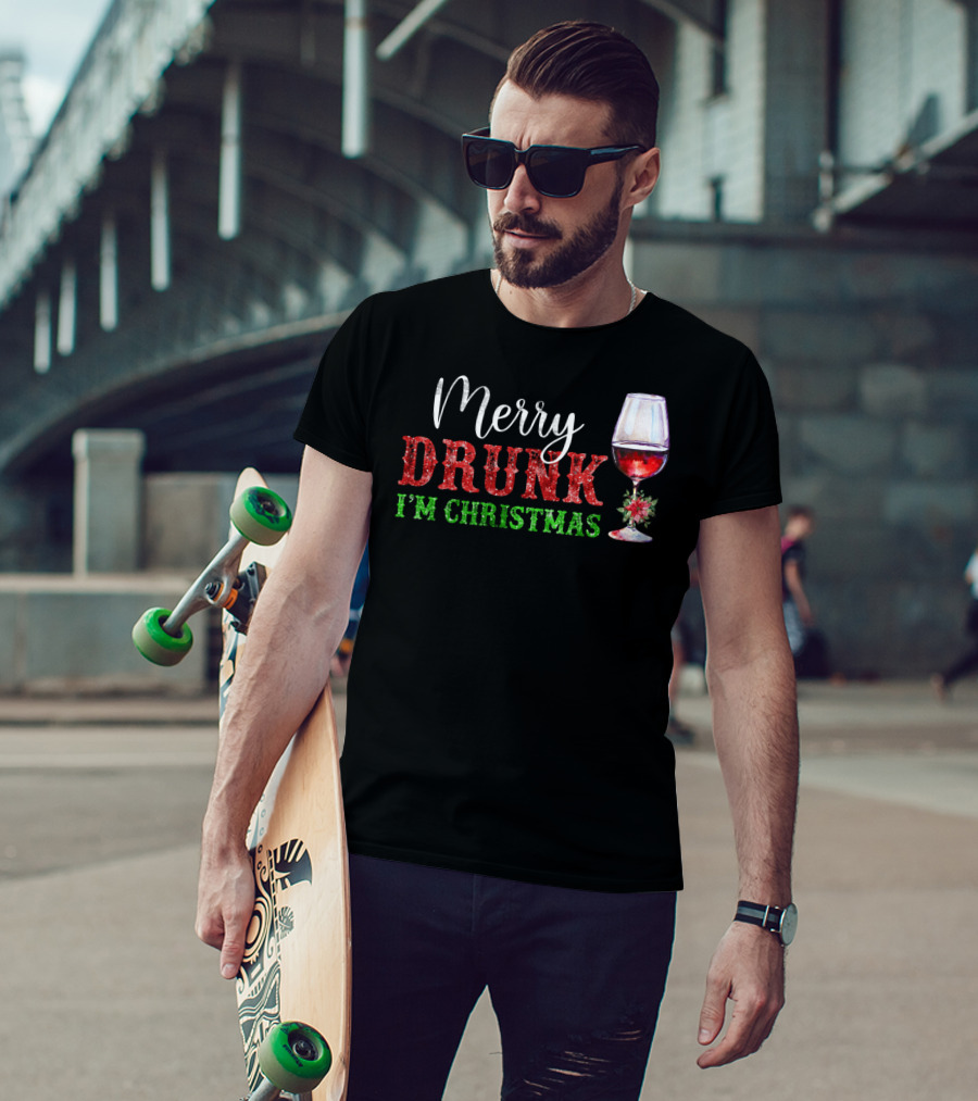 Merry Drunk I'm Christmas Glass Of Red Wine T-Shirt