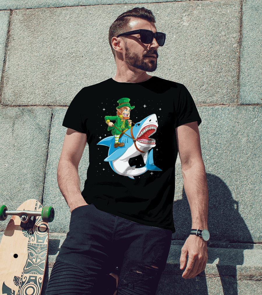 Leprechaun Riding Shark Happy St Patricks Day Fun Boys Adventure T-Shirt