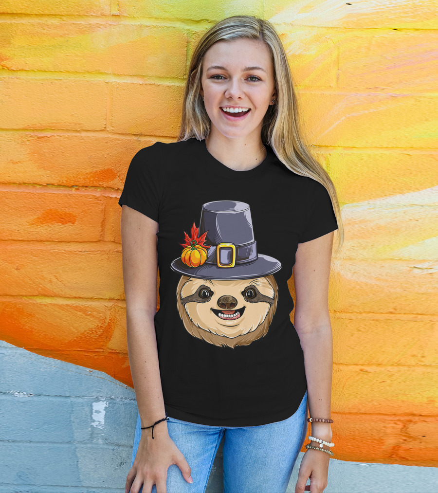 Thanksgiving Sloth With Pilgrim Hat Pumpkin And Autumn Leaves T-Shirt