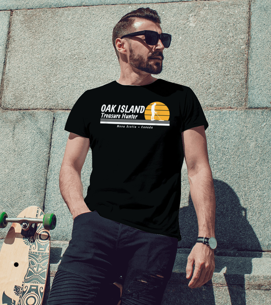 Oak Island Treasure Hunter Nova Scotia Canada Metal Detector Sunset T-Shirt
