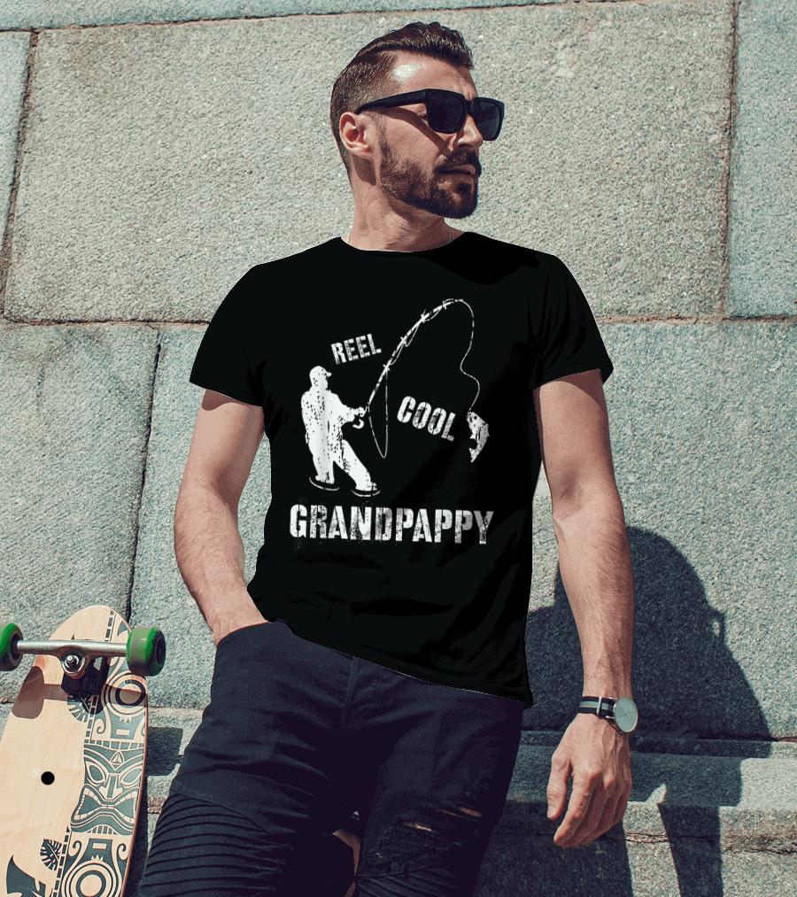 Reel Cool Grandpappy Fishing Fisherman Vintage T-Shirt