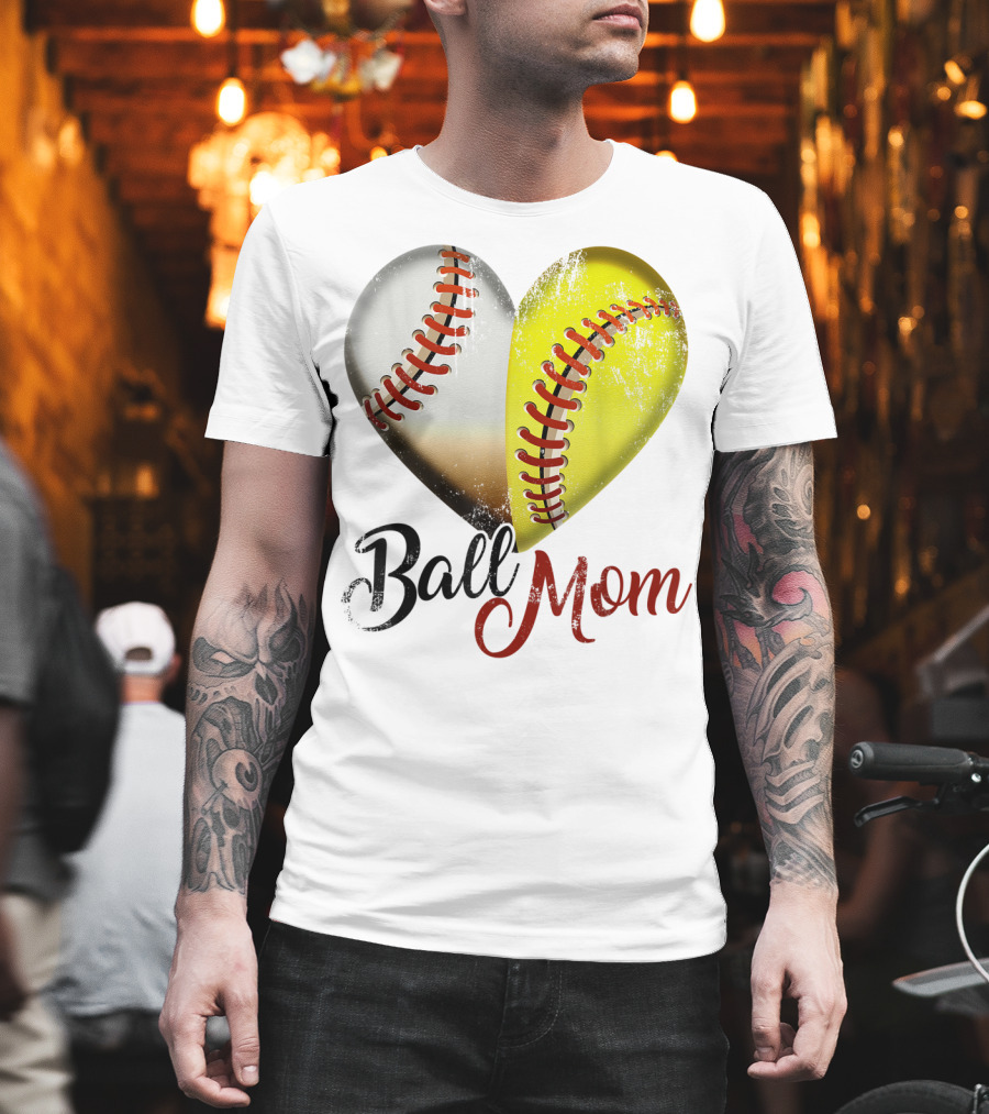 Ball Mom Heart Baseball Players Funny T-Shirt