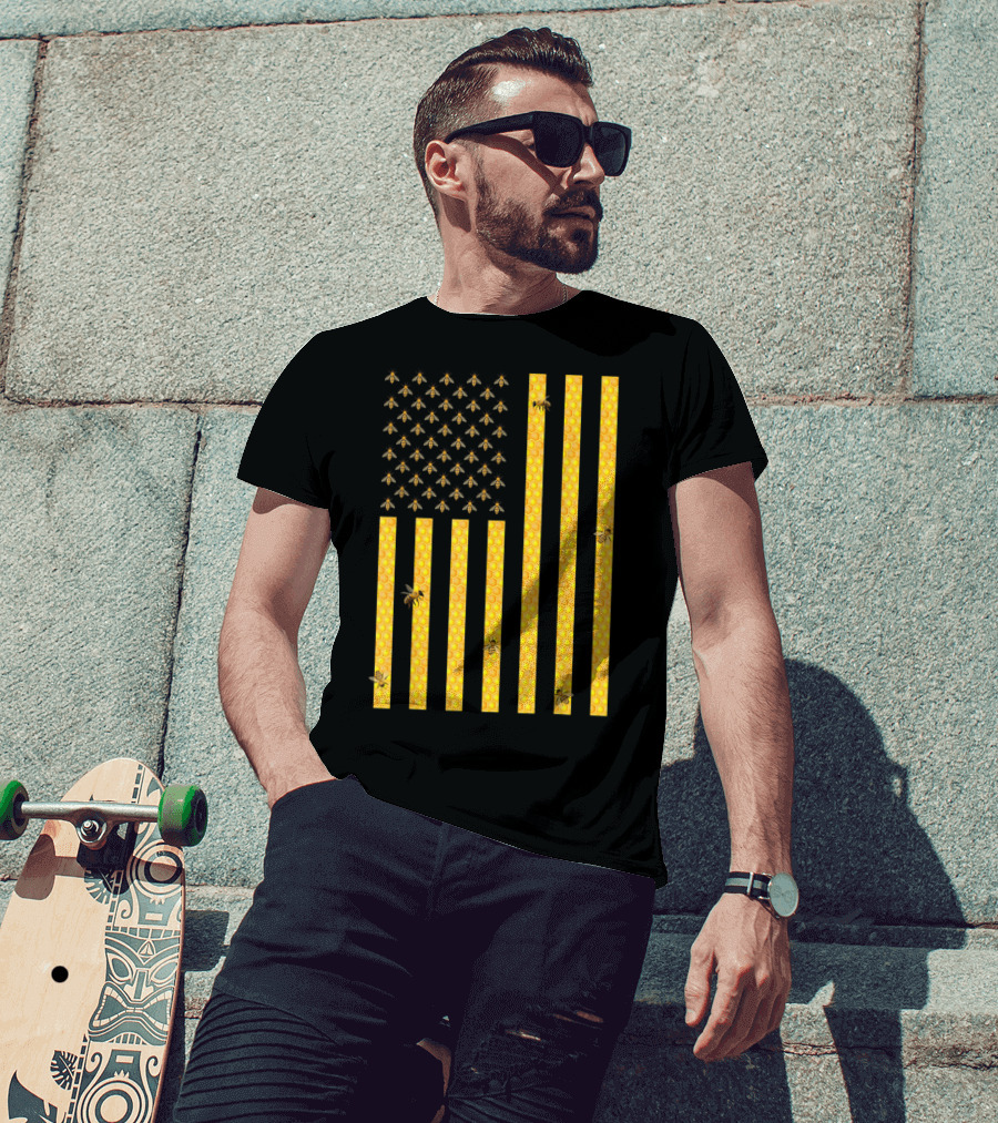 American Flag Honeycomb Honey Bee Beekeeping Beekeeper USA Patriotic T-Shirt