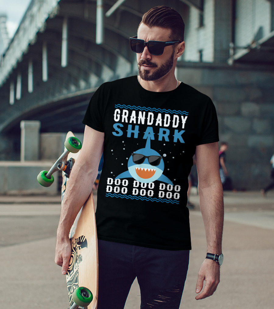 Grandaddy Shark Doo Doo Doo Sunglasses Funny Baby Mommy Kids Video T-Shirt