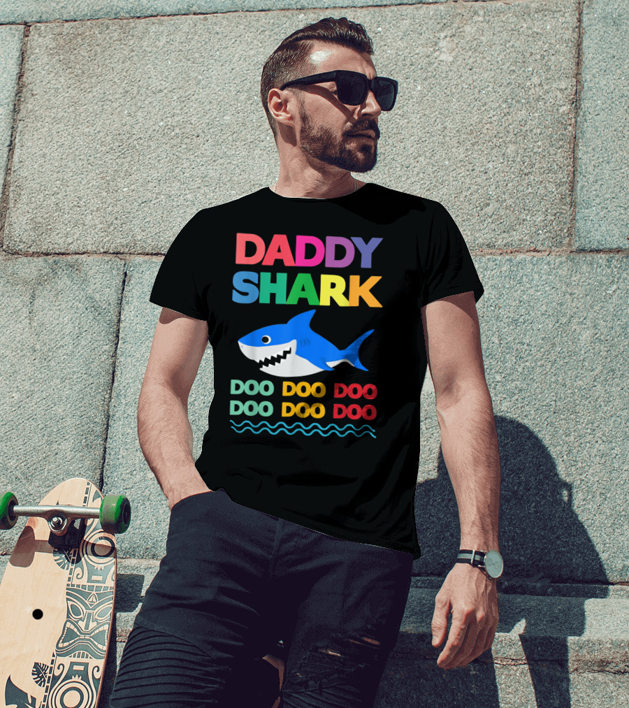 Daddy Shark Doo Doo Doo Baby Mommy Shark Funny Colorful Wave T-Shirt