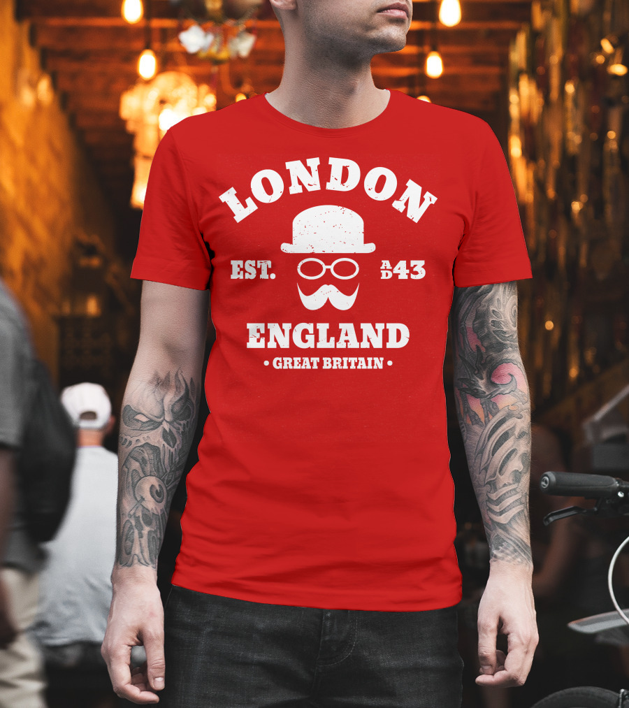 London England Est. AD 43 Great Britain Hipster Bowler Hat T-Shirt