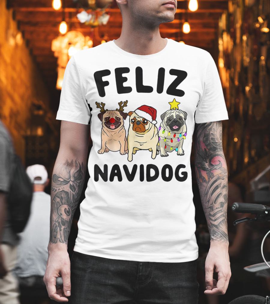Feliz Navidog Pugs Christmas Antlers Santa Hat Lights T-Shirt