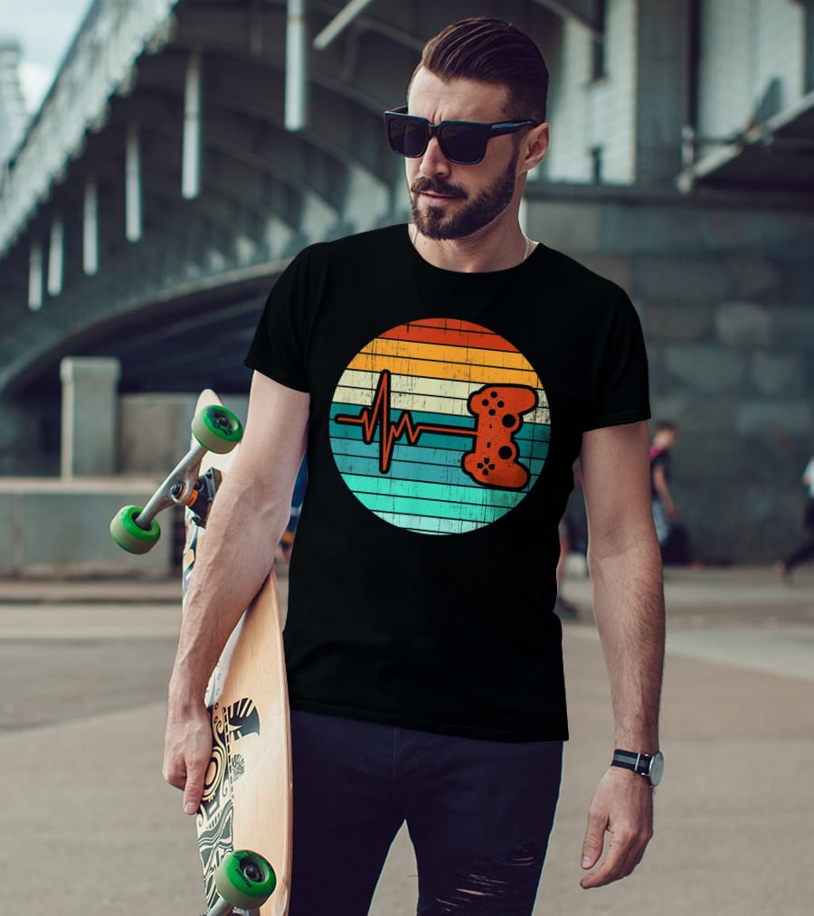 Funny Video Game Lover Heartbeat Retro Controller T-Shirt