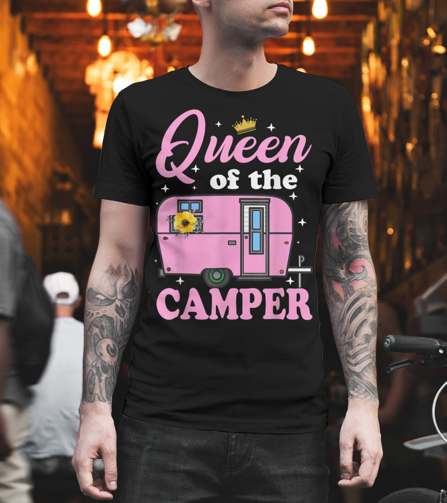 Queen of the Camper Crowned Floral Retro Caravan Camping Outdoor T-Shirt