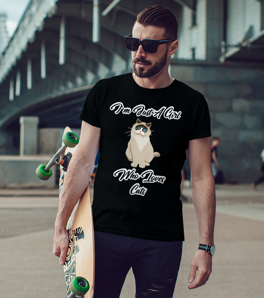I'm Just A Girl Who Loves Cats With Cartoon Cat T-Shirt