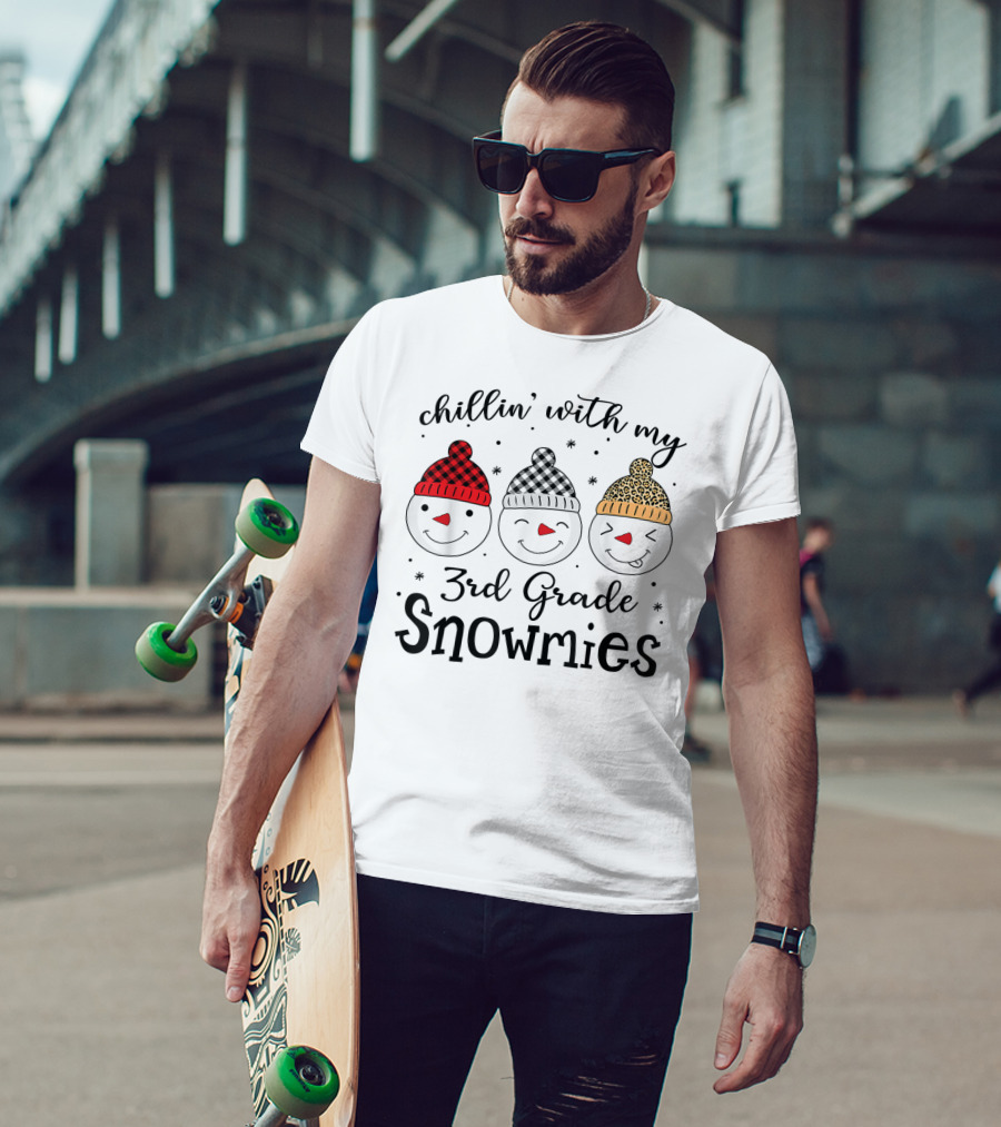 Chillin' With My 3rd Grade Snowmies Snowman Faces With Patterned Hats T-Shirt