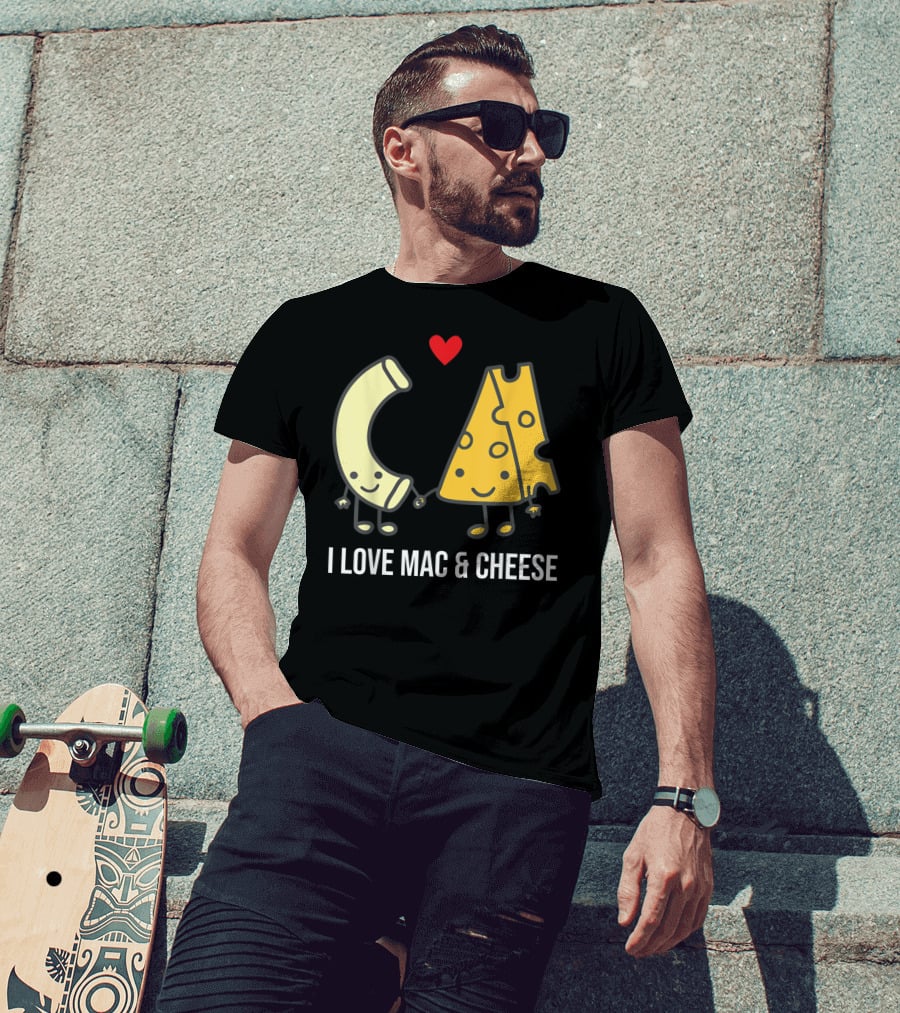 I Love Mac And Cheese Smiling Pasta And Cheese With Heart T-Shirt