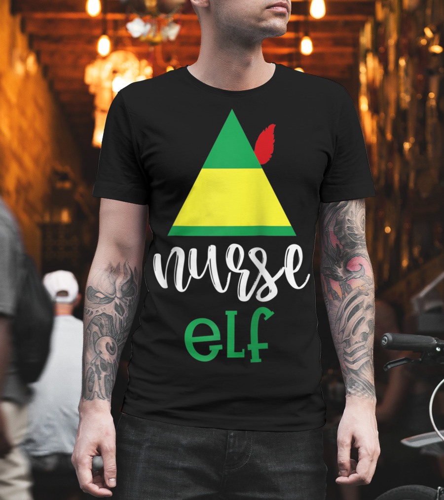 Nurse Elf Funny Christmas Medical Rn Lpn Holiday Humor T-Shirt