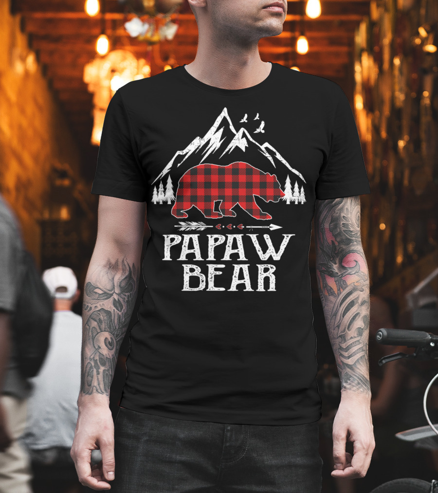 Papaw Bear Christmas Red Plaid Buffalo Mountain Scene T-Shirt
