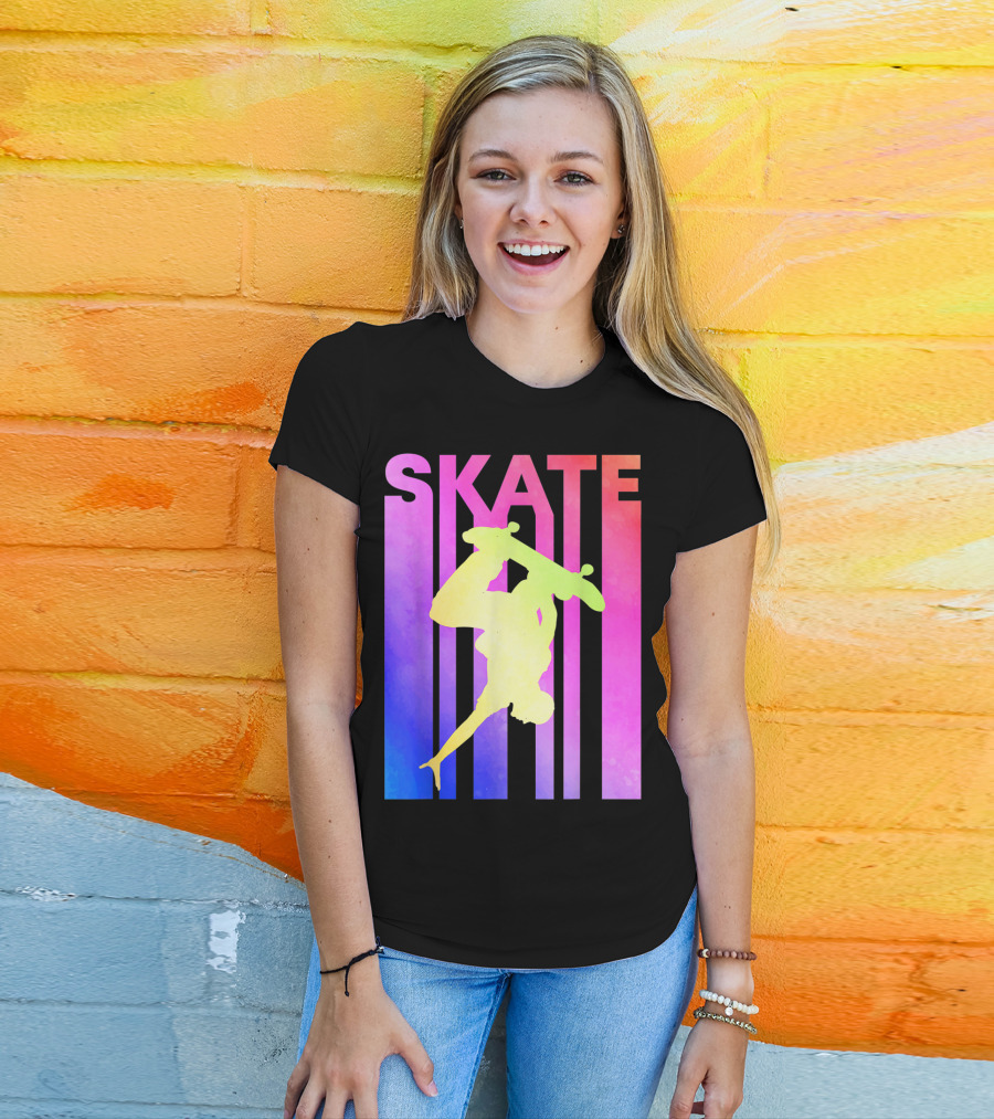 SKATE Retro Skateboard Backflip Vintage T-Shirt