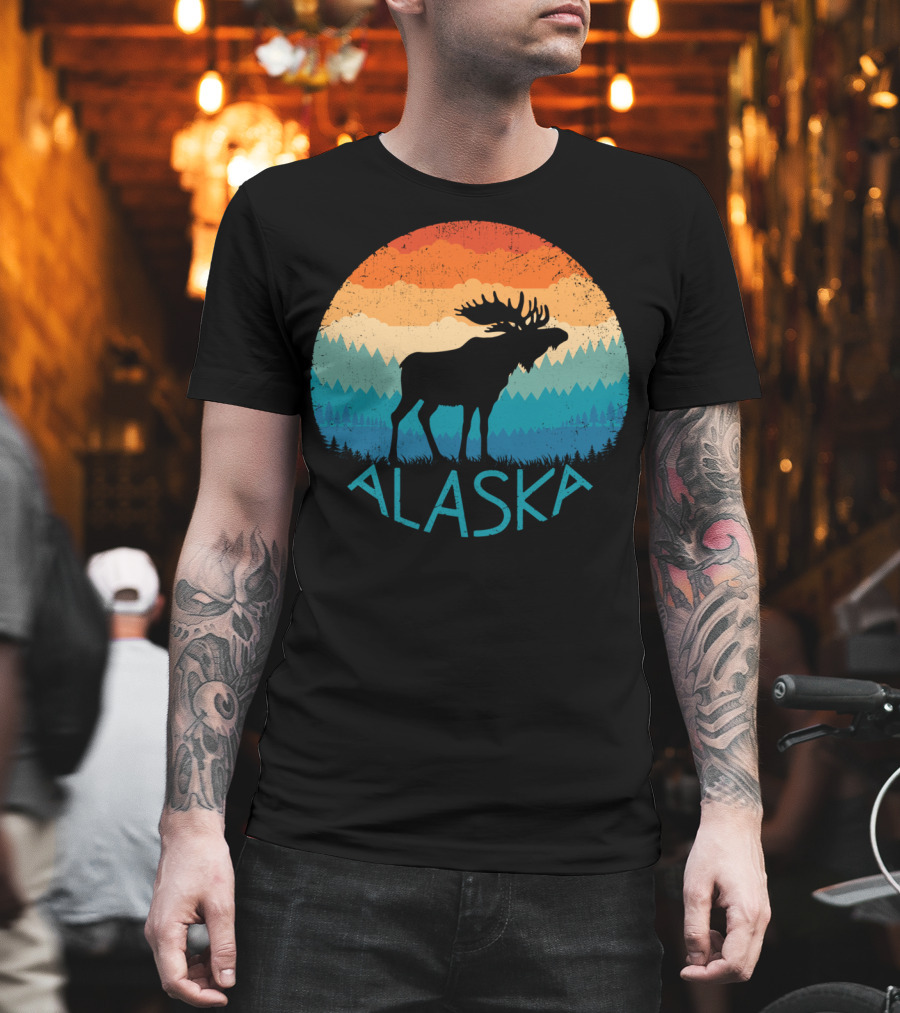 Alaska Retro Moose Vintage Mountain State Sunset Scene T-Shirt