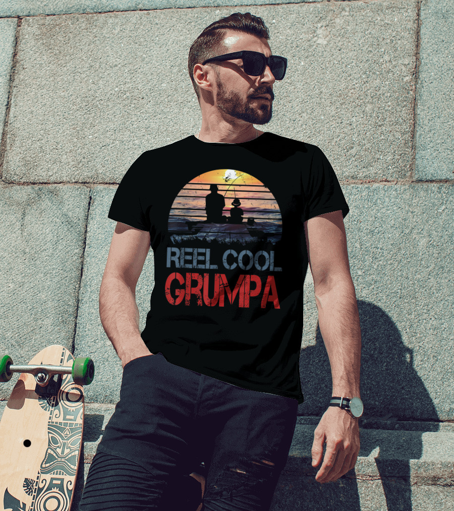 Father's Day Reel Cool Grumpa Fishing Silhouette With Sunset Background T-Shirt
