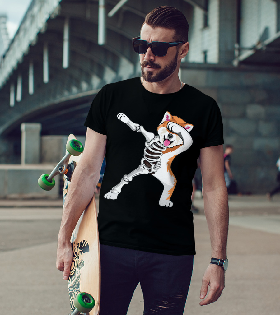 Akita Dog Skeleton Dabbing Halloween T-Shirt