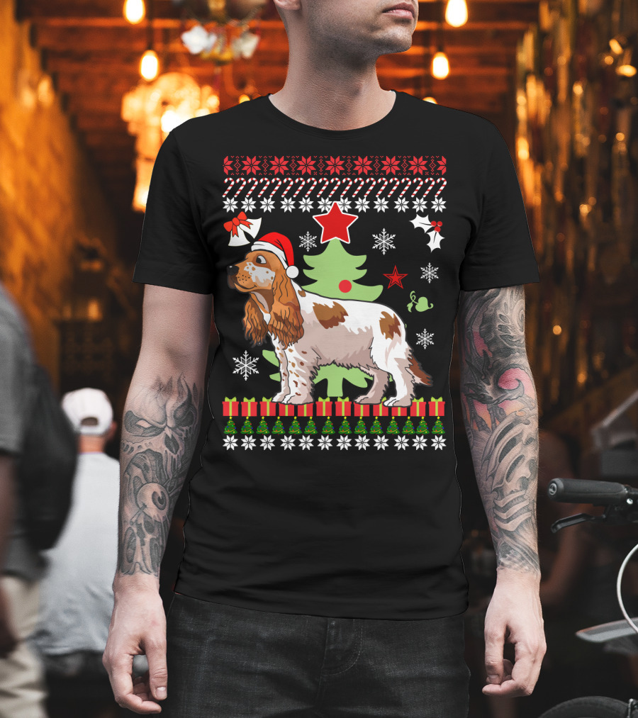 Christmas Cocker Spaniel Santa Hat Snowflakes Christmas Tree T-Shirt