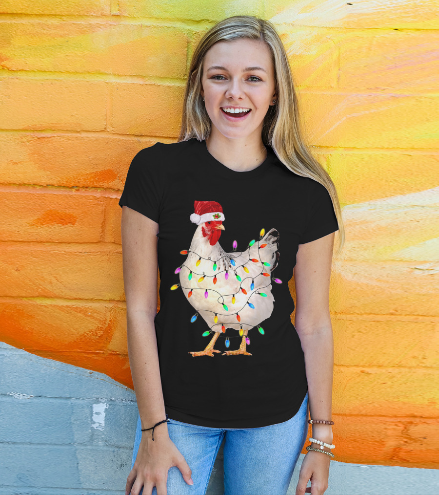CHICKEN LIGHT CHRISTMAS SANTA HAT STRING LIGHTS T-Shirt