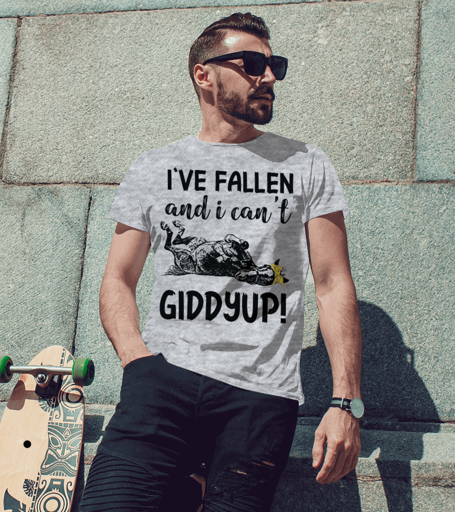 I've Fallen And I Can't Giddyup I've Fallen Cow With Yellow Bow T-Shirt