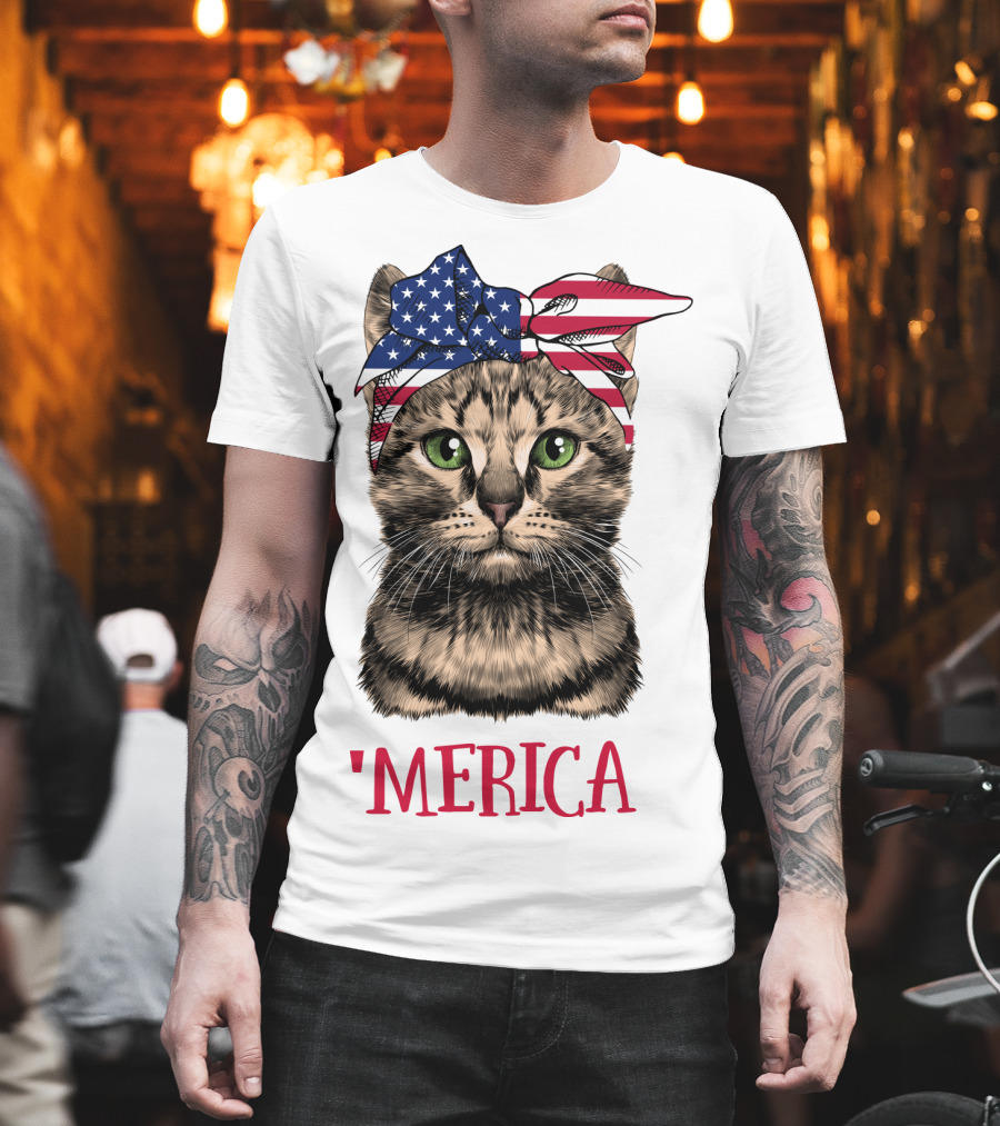 Cat with American Flag Bandana 'Merica T-Shirt