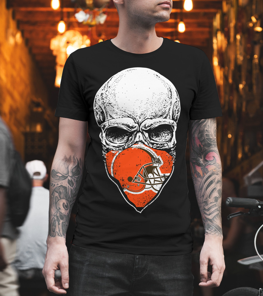Cleveland Browns Skull With Helmet T-Shirt