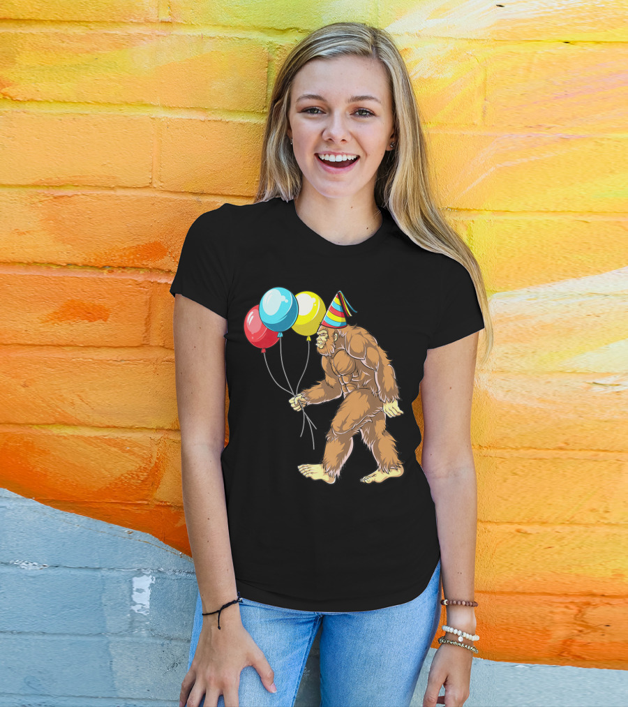 Bigfoot It's My Birthday Kids Boys Sasquatch Party With Balloons And Party Hat T-Shirt