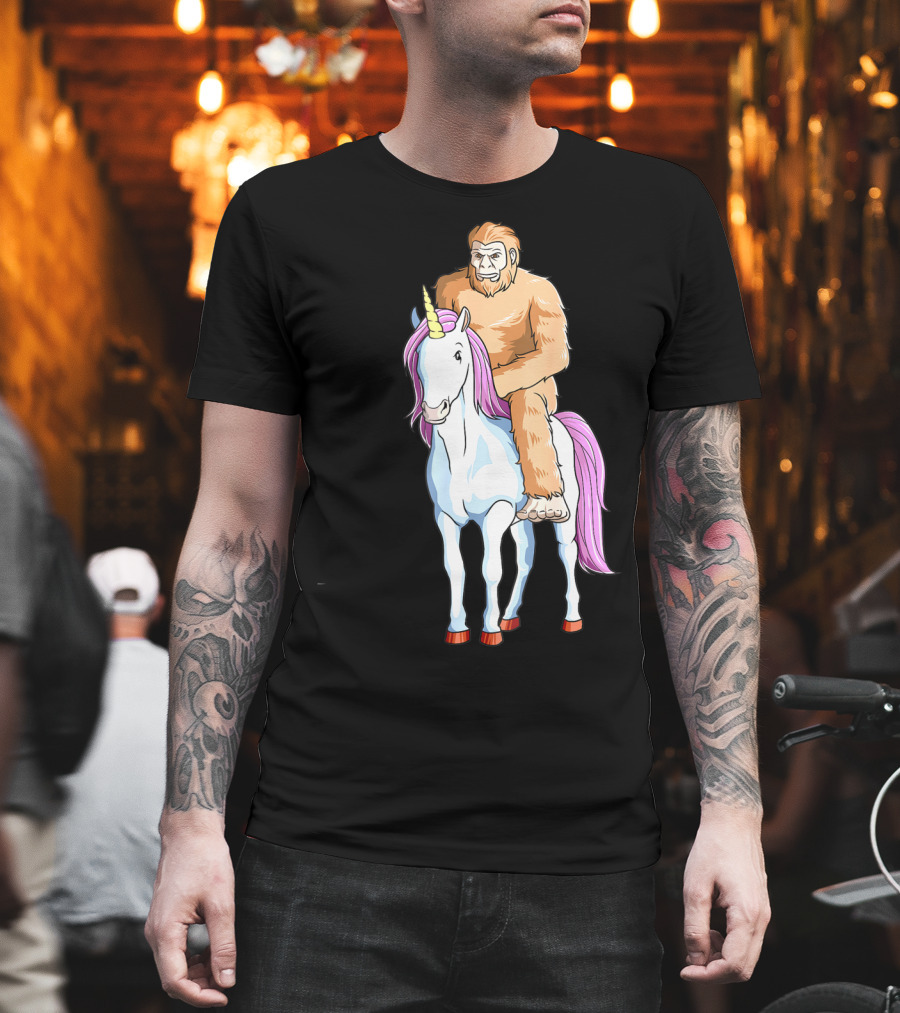 Bigfoot Sasquatch Riding Unicorn Mythical Creature Adventure T-Shirt