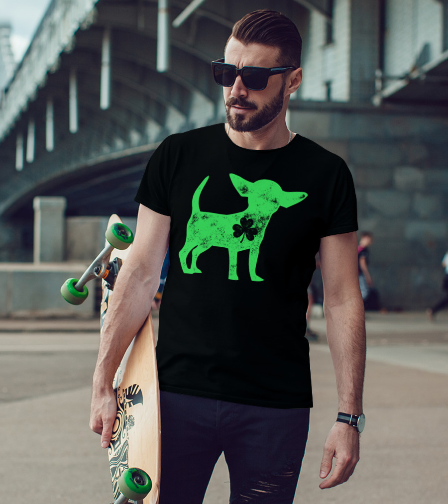 Chihuahua St Patricks Day Dog Lover Shamrock Iconic Green T-Shirt