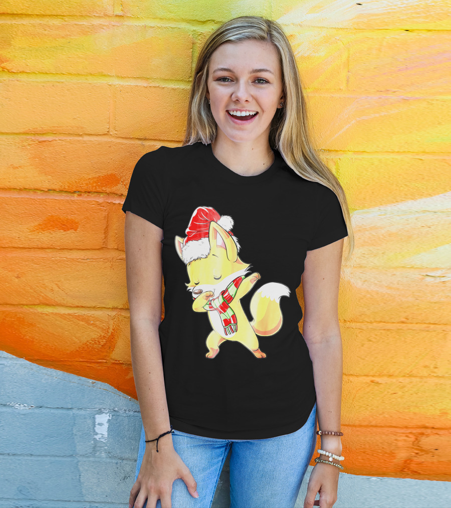 Christmas Fox Dabbing In Santa Hat And Scarf T-Shirt