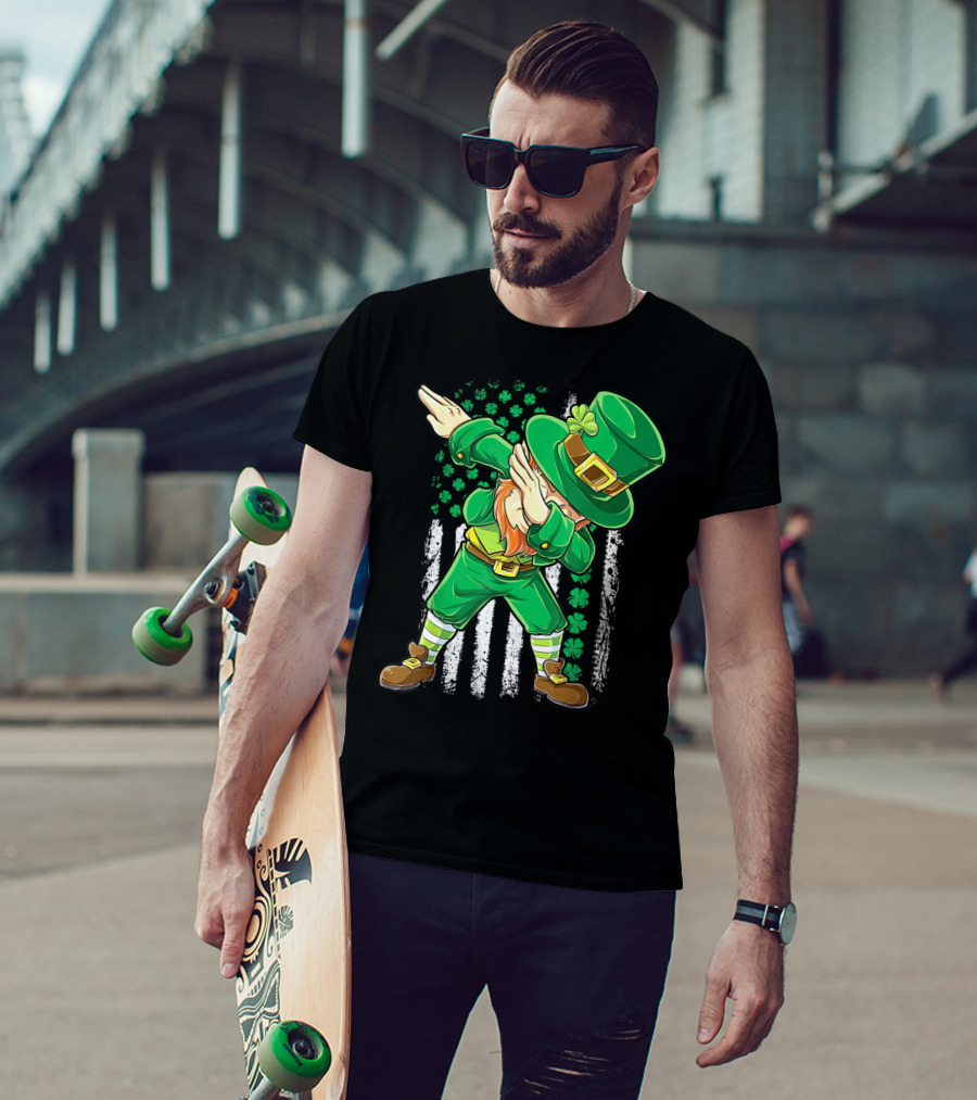 Dabbing Leprechaun With Irish American Flag Background And Shamrocks T-Shirt