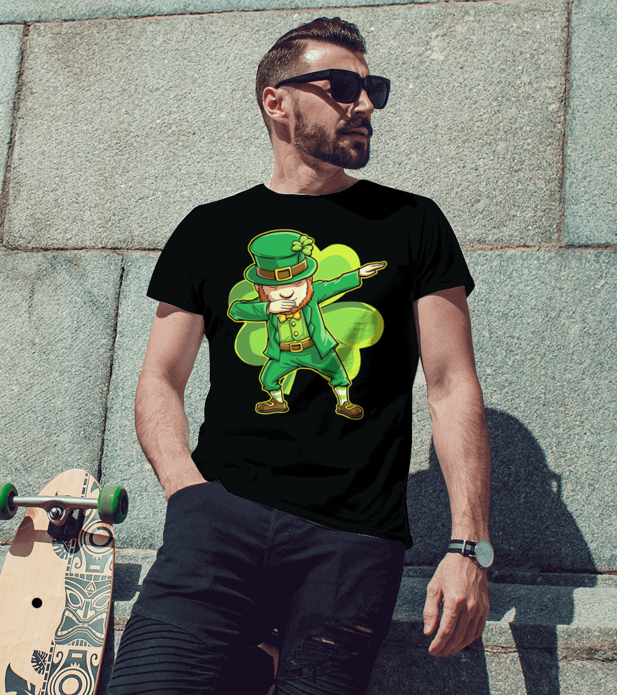 Dabbing Leprechaun Funny St Patricks Day Men Dab Shamrock T-Shirt