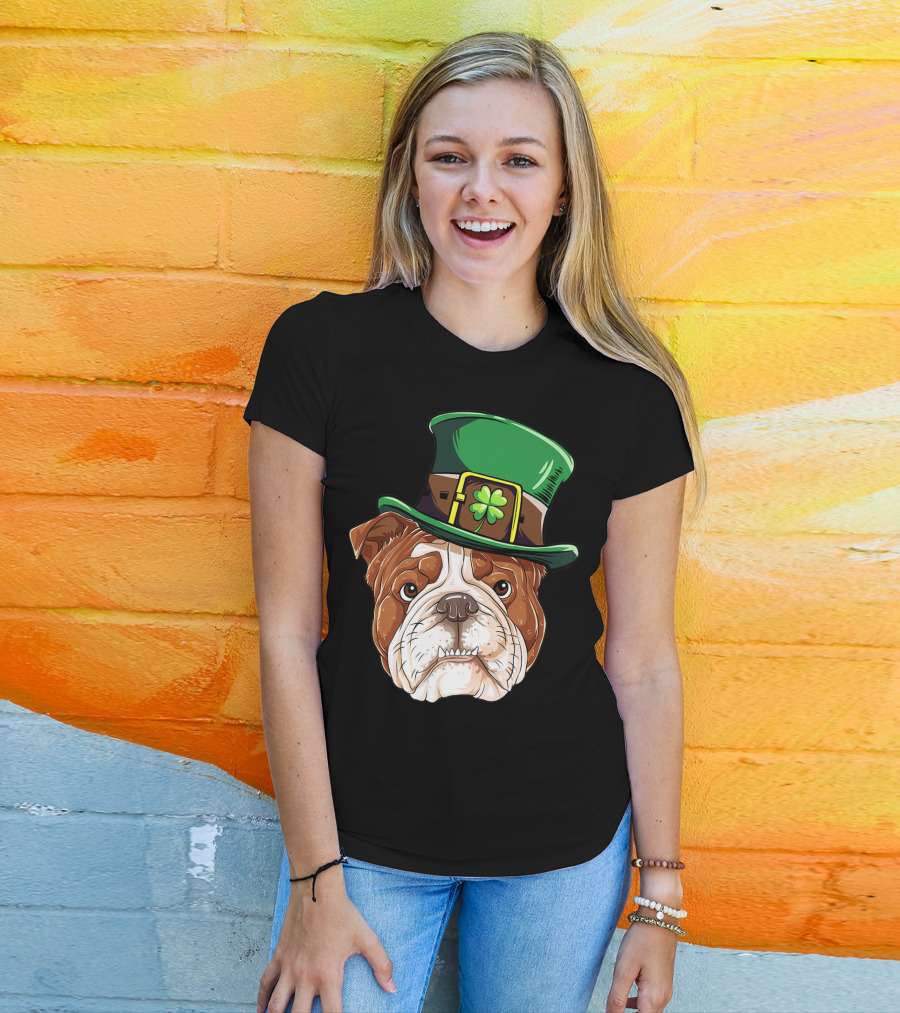 St Patricks Day English Bulldog Leprechaun Hat T-Shirt