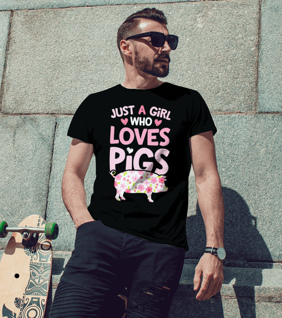 Just A Girl Who Loves Pigs With Floral Heart Pig T-Shirt