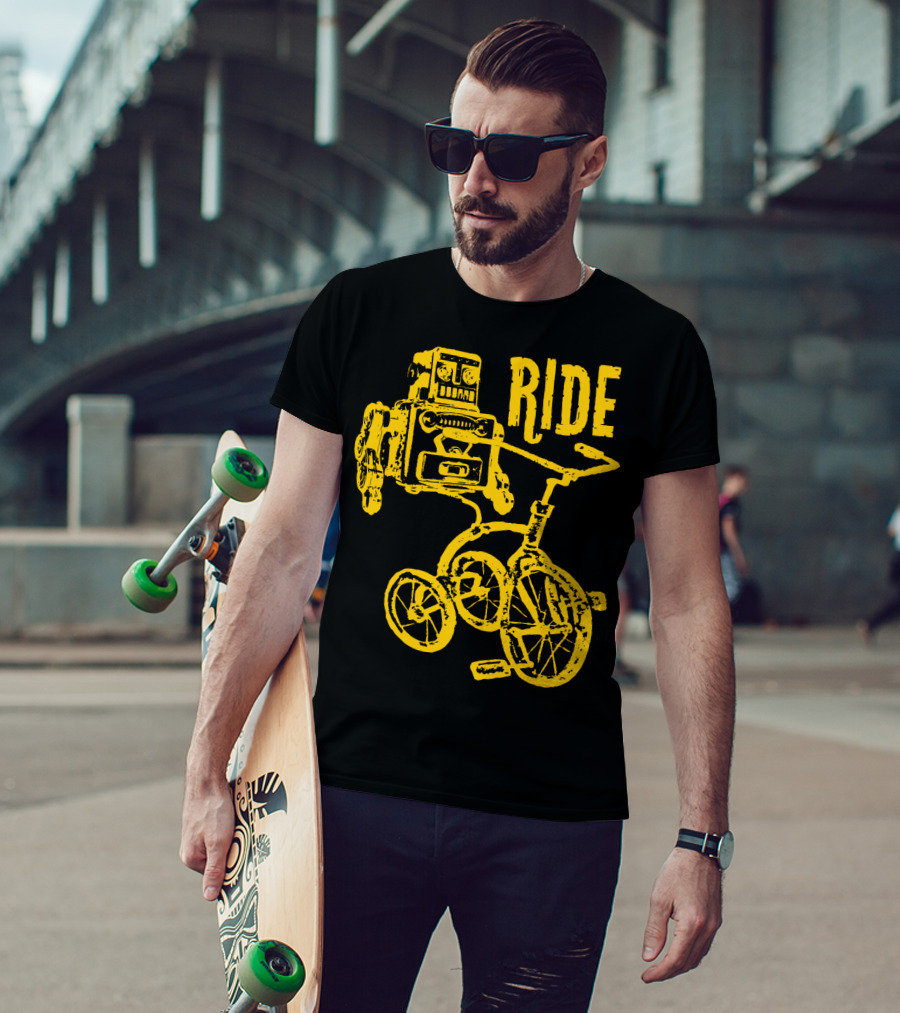 I Want To Ride My Tricycle Robot On Trike Vintage Style RIDE T-Shirt