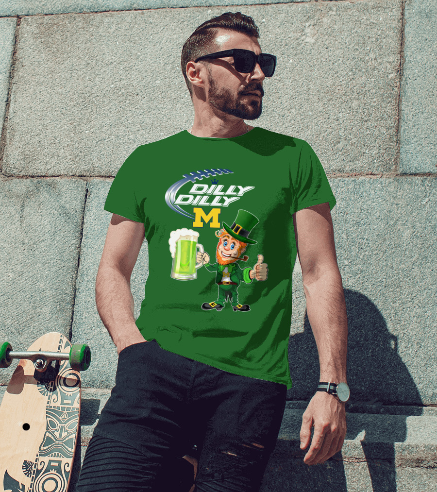 Dilly Dilly M Patrick Football Leprechaun With Green Beer T-Shirt