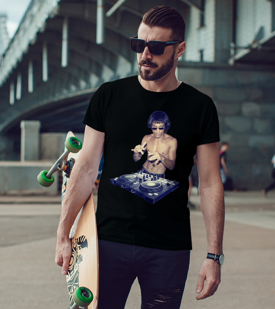 Bruce Lee DJ Mixing Martial Arts Humor Gym MMA Training T-Shirt