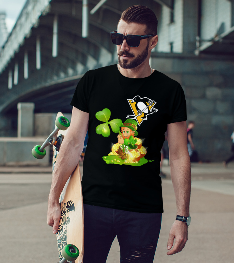 Pittsburgh Penguins St. Patrick's Day Lucky Leprechaun Hockey Shamrock Gold T-Shirt