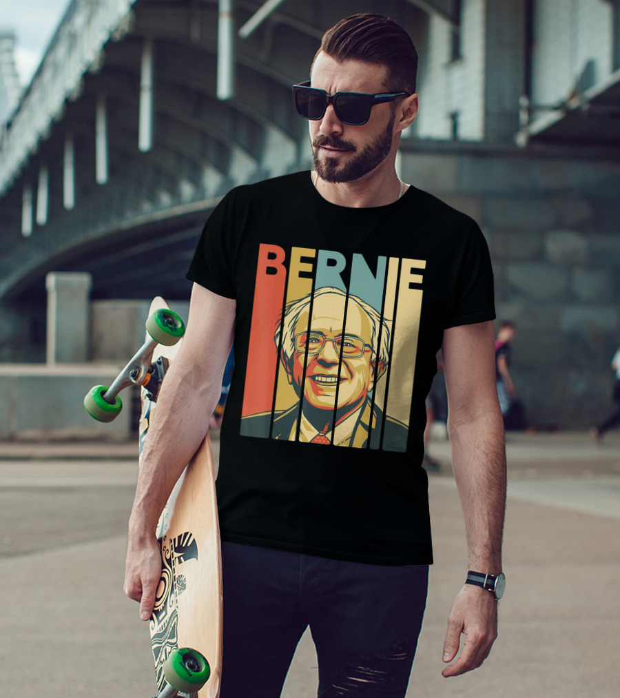 Bernie Sanders Pop T-Shirt