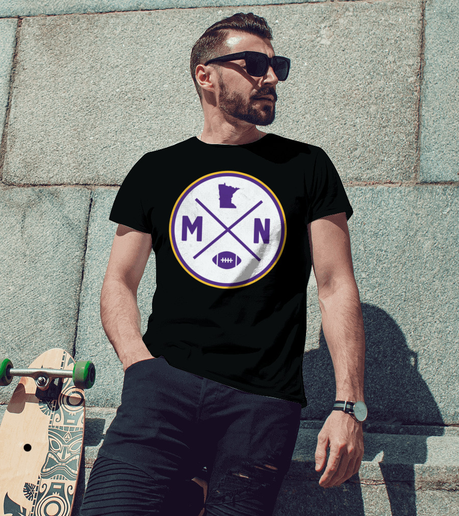 MN State Outline Minnesota Football Crossed Sticks Icon Purple Gold Circle T-Shirt