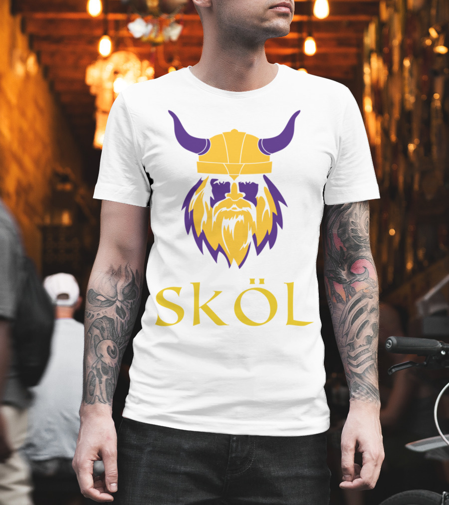 Viking Skol Helmet Scandinavian Warrior Iconic Purple And Gold Nordic T-Shirt