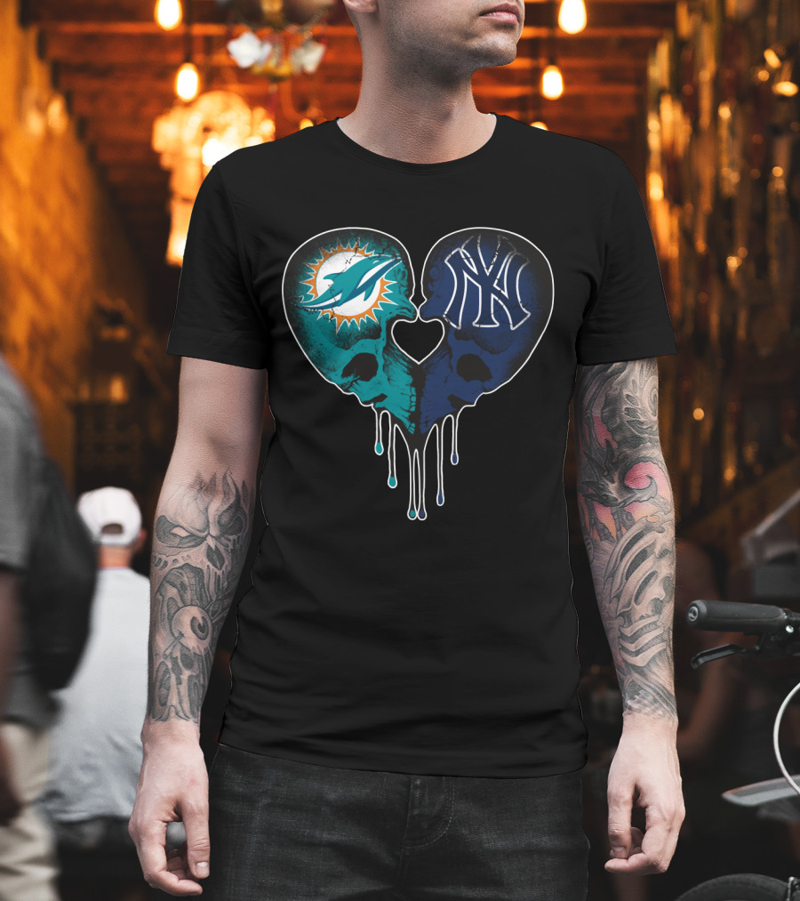 Dolphins Yankees Skull Heart Love T-Shirt