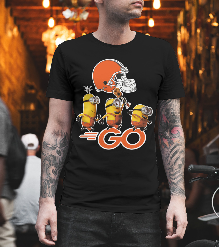 Cleveland Browns Minions Go Helmet T-Shirt