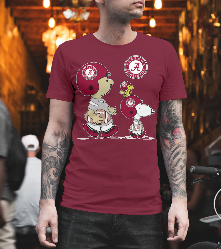 Alabama Crimson Tide Snoopy Peanuts Football Charlie Brown Woodstock T-Shirt